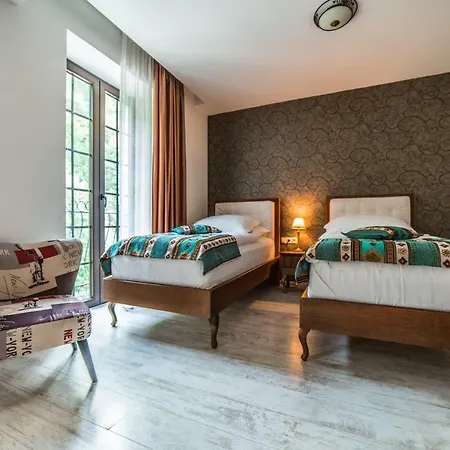 كوستل سكاي بوك 4* بيهاتش