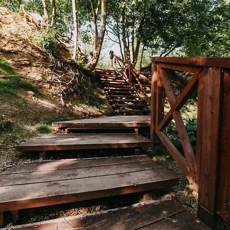 كوستل سكاي بوك 4*