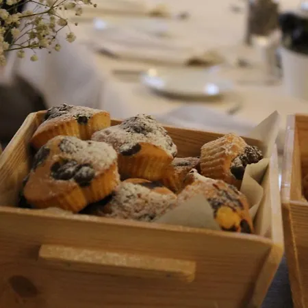 فندق كوستل سكاي بوك بيهاتش