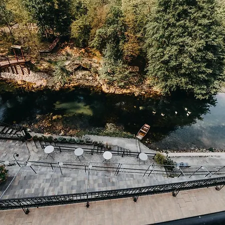 Hotel Kostelski Buk 4*